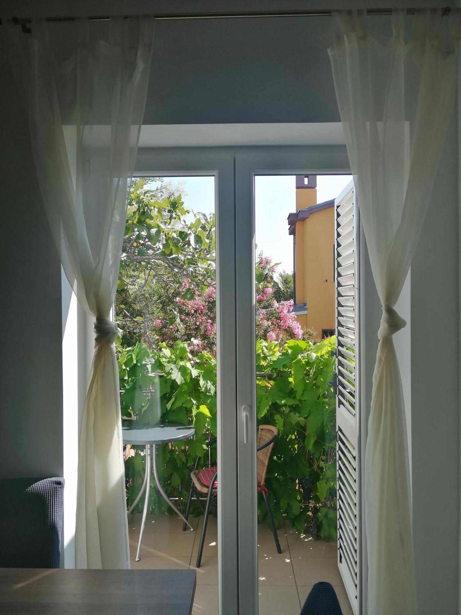 Apartmani Nada Кленовица Номер фото