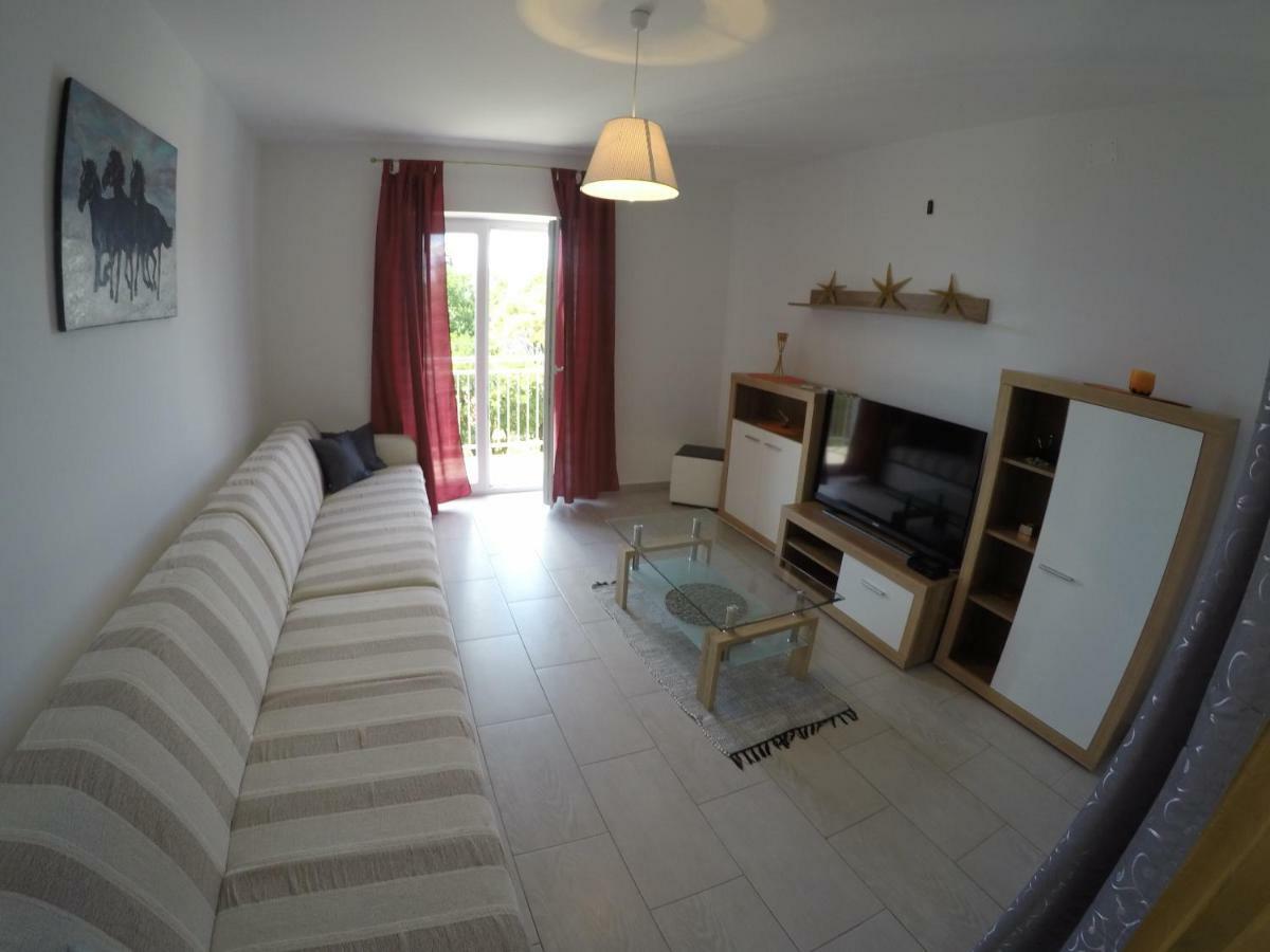 Apartmani Nada Кленовица Экстерьер фото