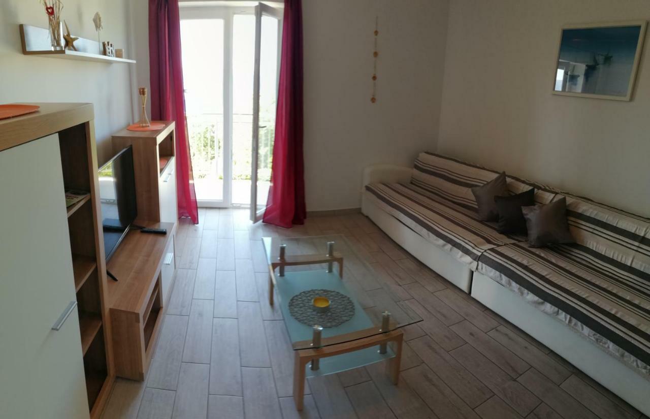 Apartmani Nada Кленовица Экстерьер фото